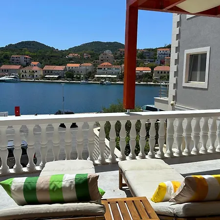 By The Sea Sali, Dugi Otok - 443 살리